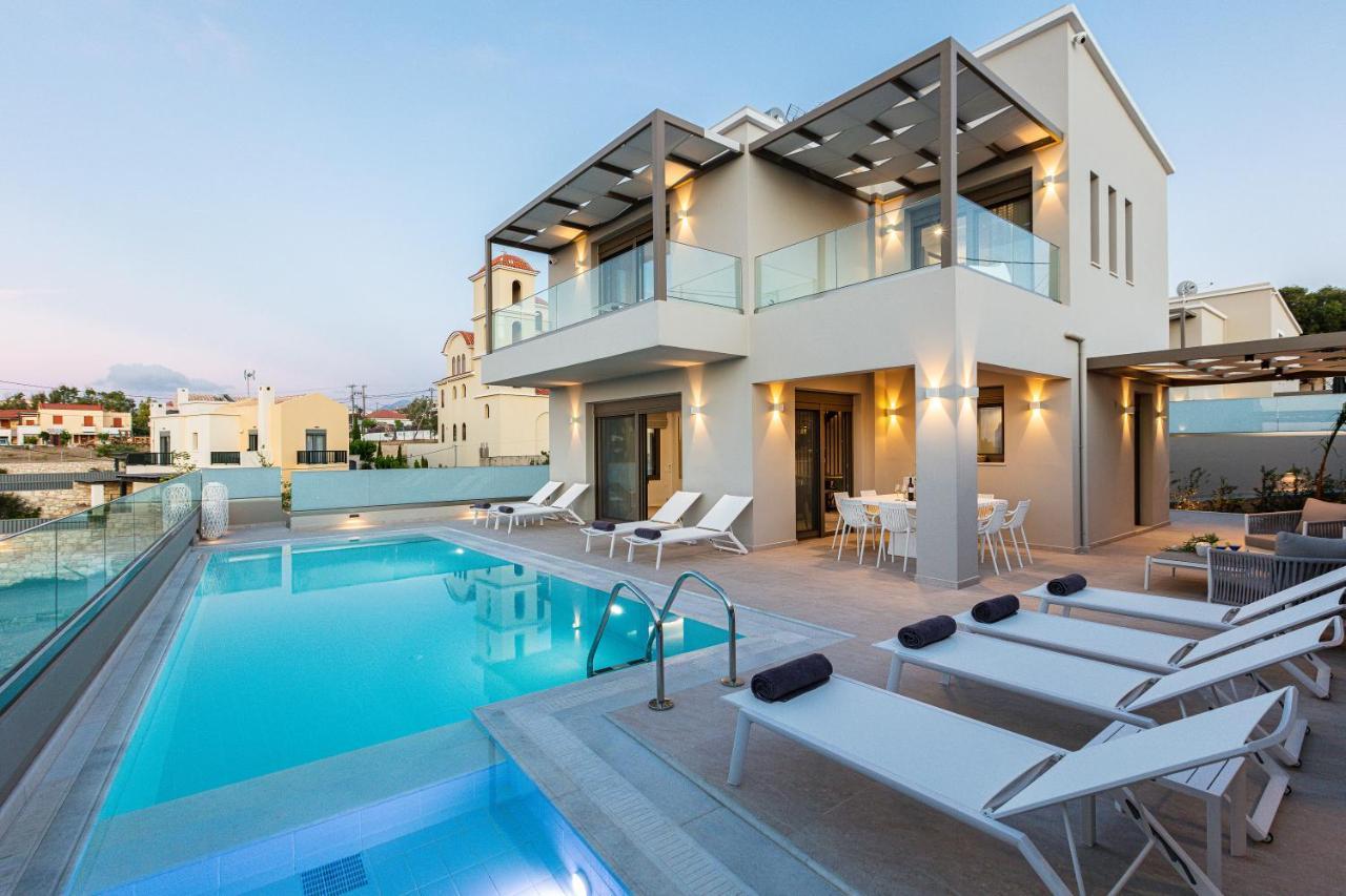 Lagoon Seaside Villa, Sumptuous Retreat,By Thinkvilla Pánormos Eksteriør billede