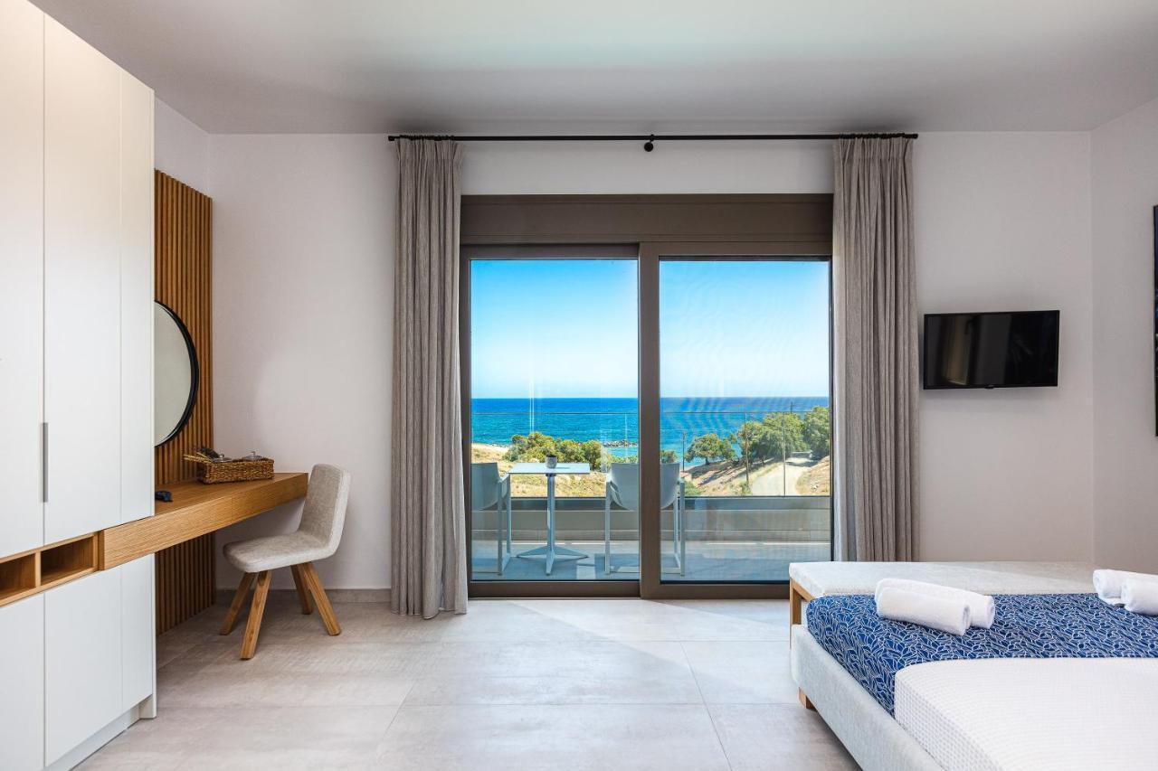 Lagoon Seaside Villa, Sumptuous Retreat,By Thinkvilla Pánormos Eksteriør billede