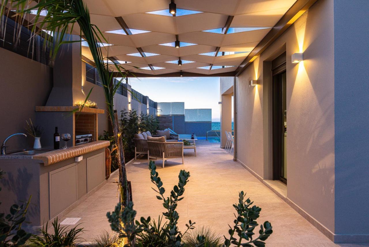 Lagoon Seaside Villa, Sumptuous Retreat,By Thinkvilla Pánormos Eksteriør billede
